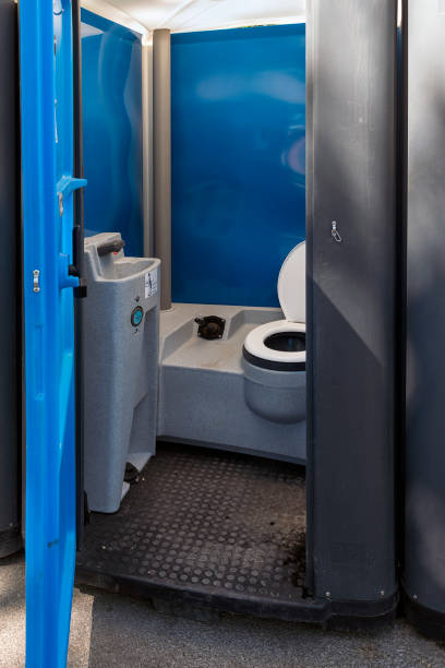 Best Emergency porta potty rental  in Syracuse, KS